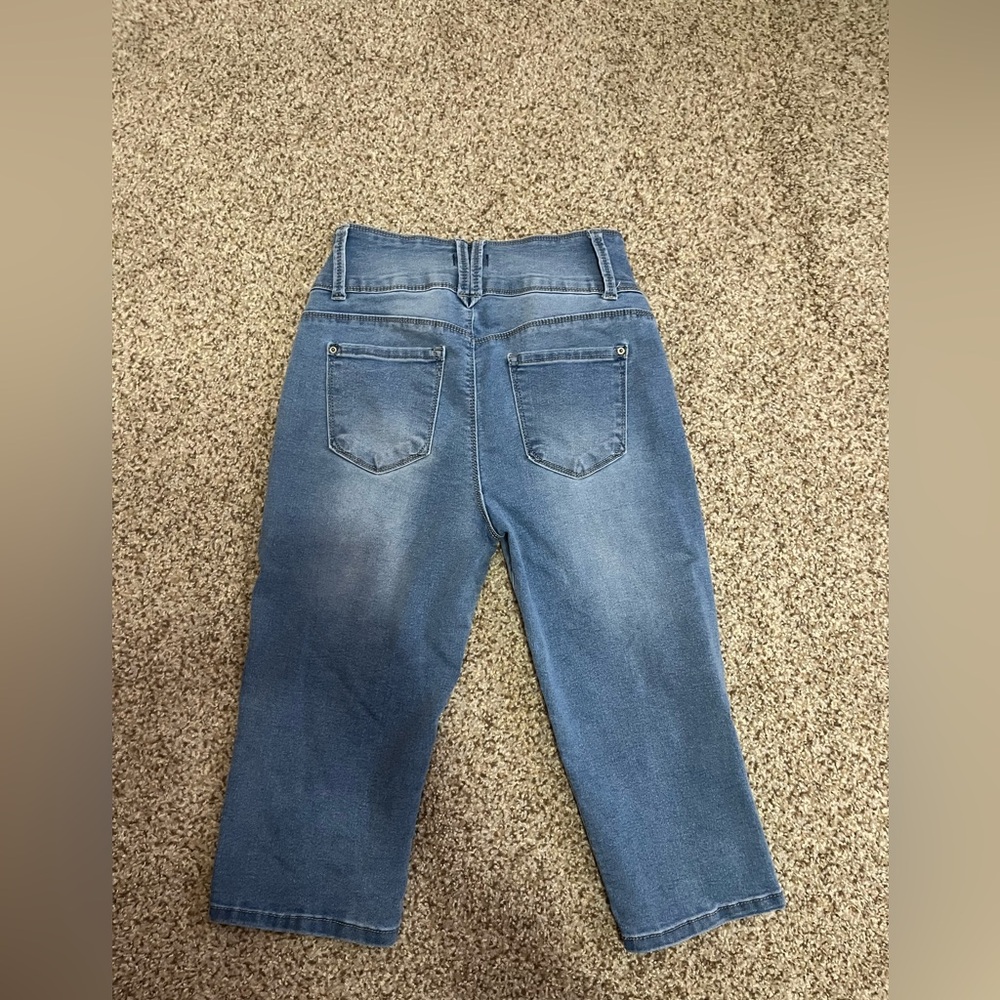 Curve Appeal High-Rise Cropped Jeans – Women’s Size 8/29 - Picture 2 of 4